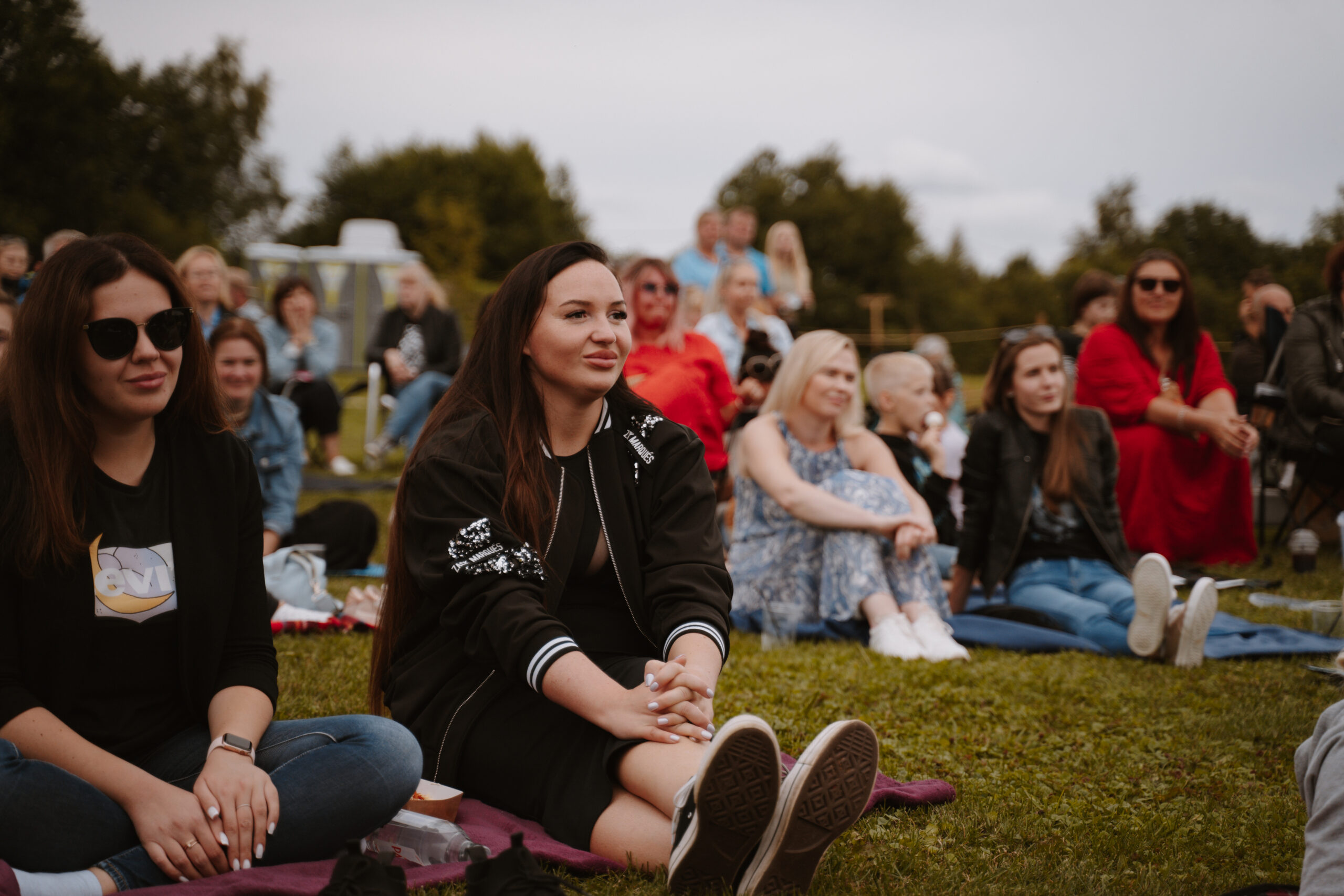 Ürituste, kontserdi fotograaf tallinnas. Hendik Sal saller