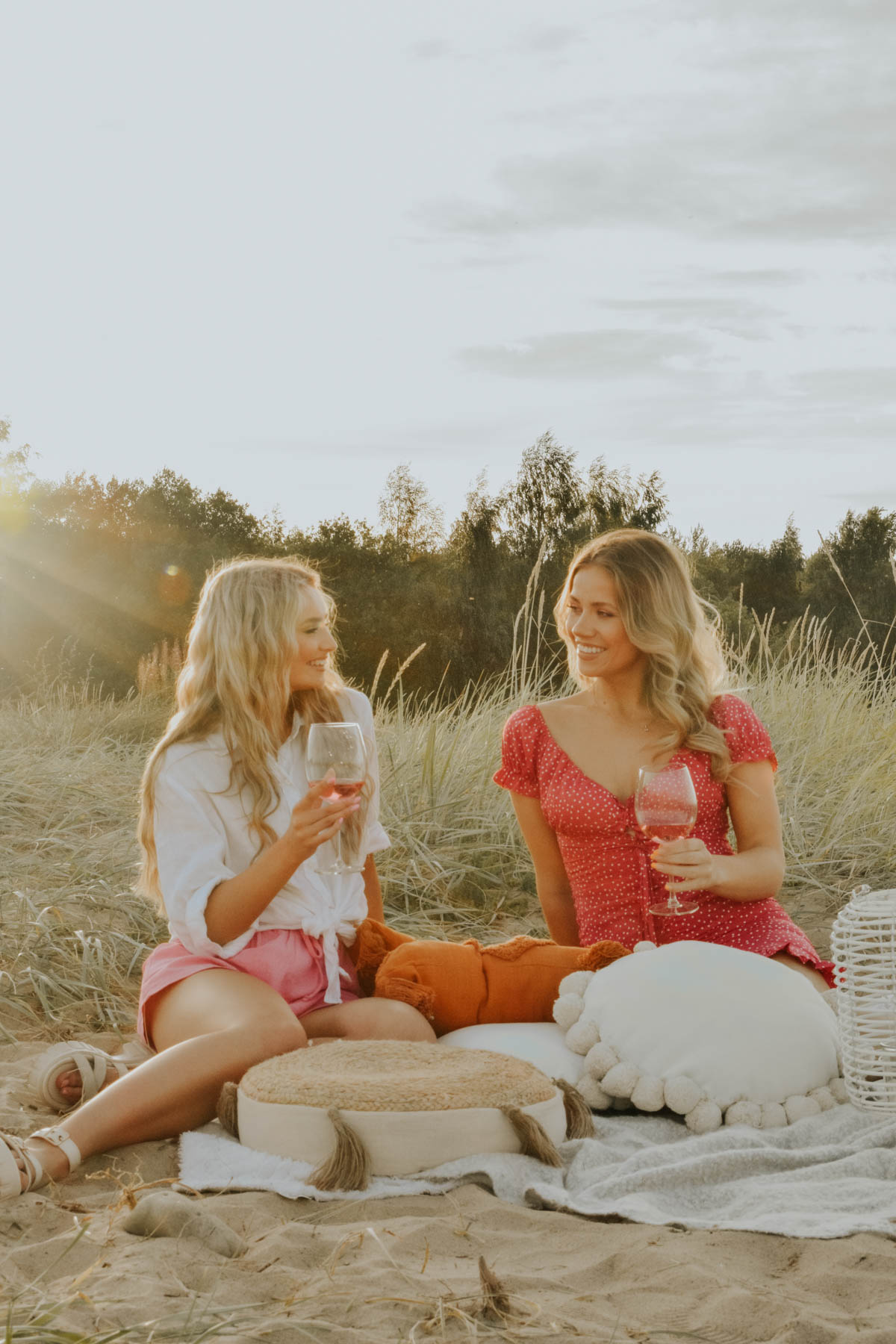 Fotosessioon sõbrannaga Tallinnas Fotograafiga 2025